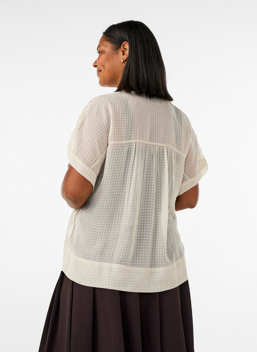 Blus i seersucker med v-ringning, Beige, Model image number 2