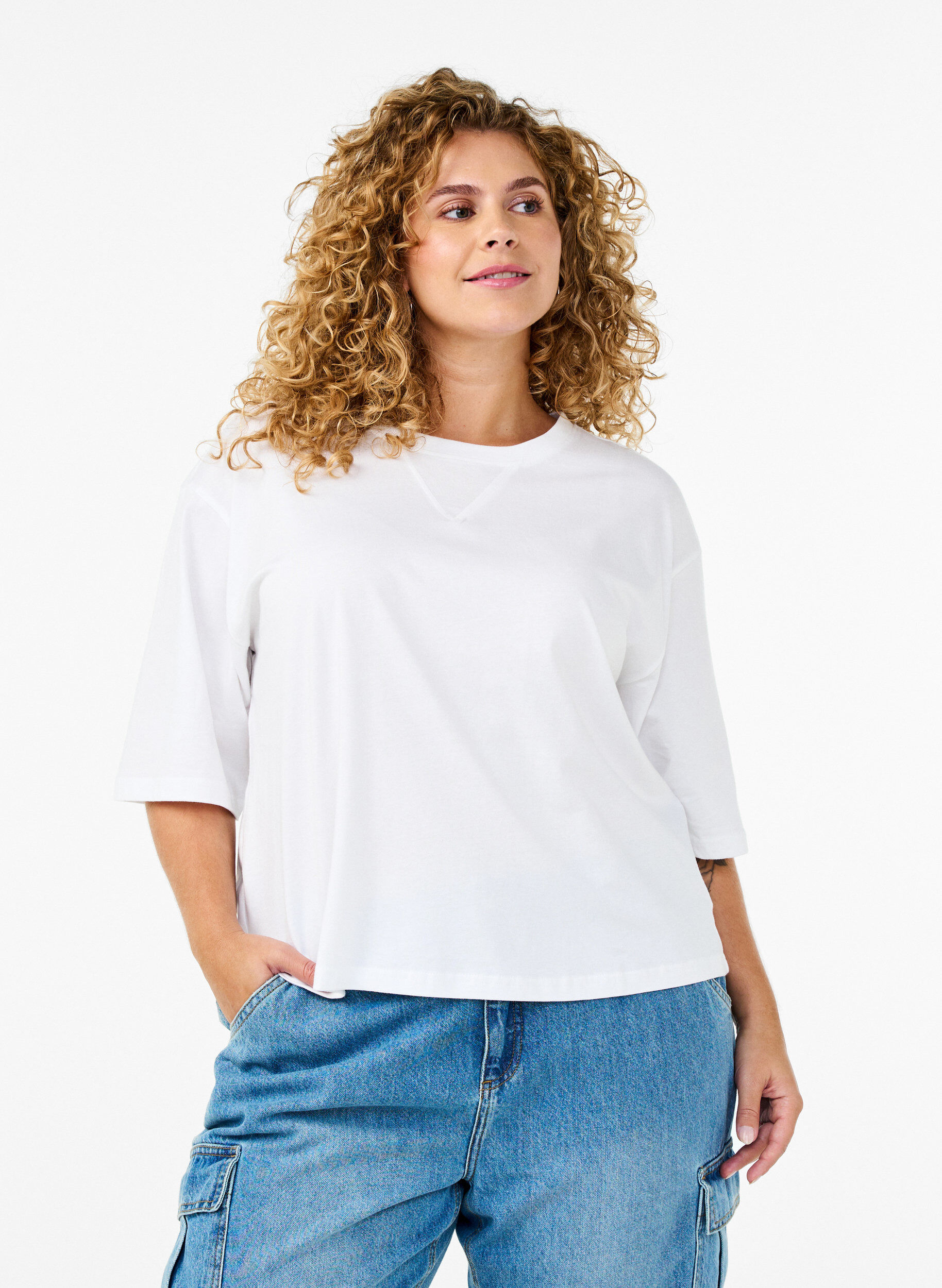 Zizzi Boxig t-shirt i ekologisk bomull, Vit, Model image number 0