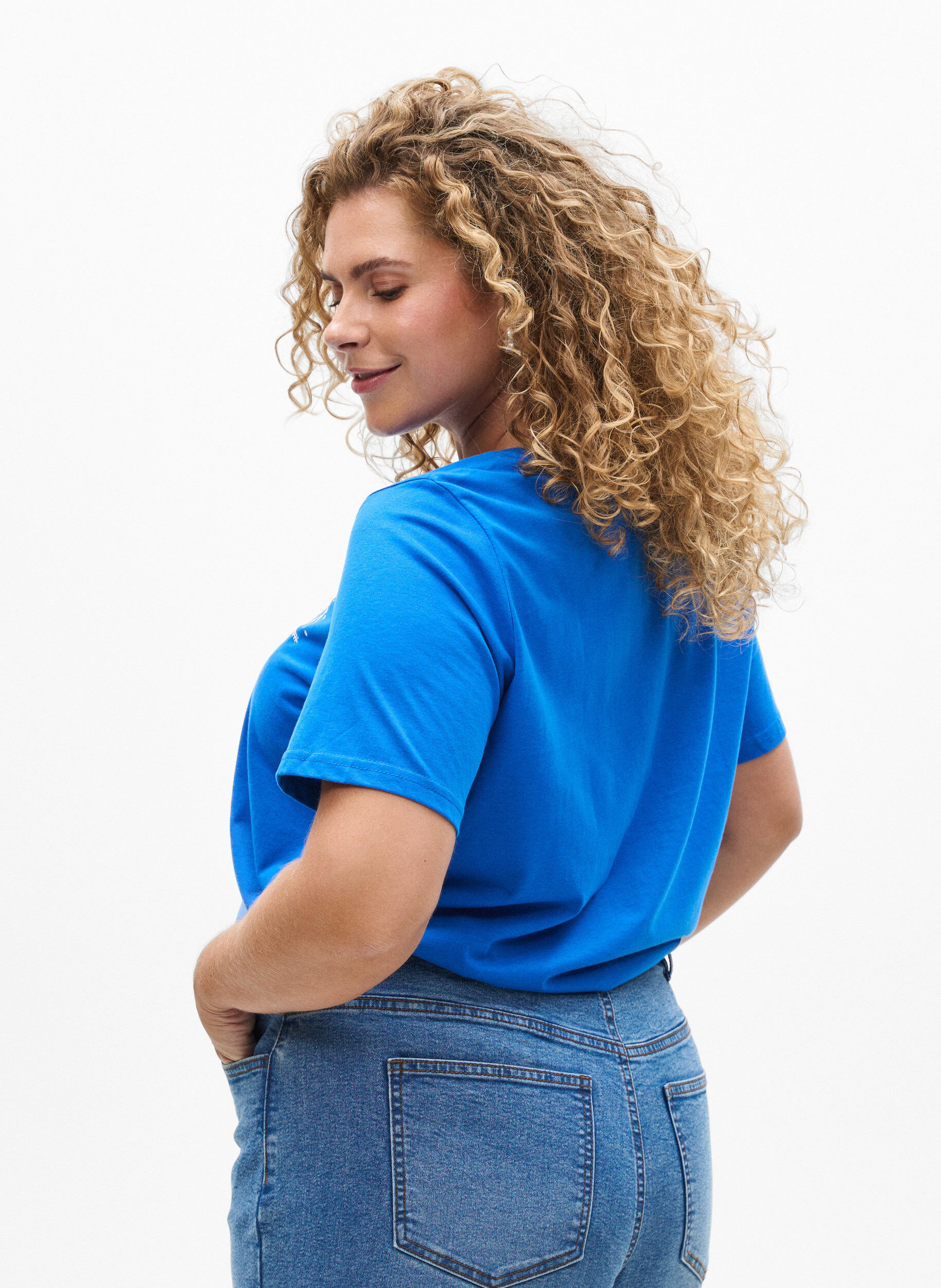 Zizzi FLASH - T-shirt med tryck, Bl&aring;, Model image number 2