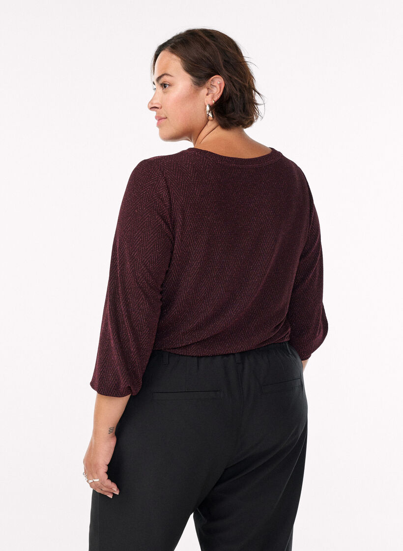 Blus med fiskbensm&ouml;nster och glittertr&aring;d, M&ouml;rk Bordeaux, Model image number 2