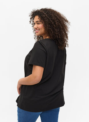 Kortärmad t-shirt med spetsdetaljer, Black, Model image number 1