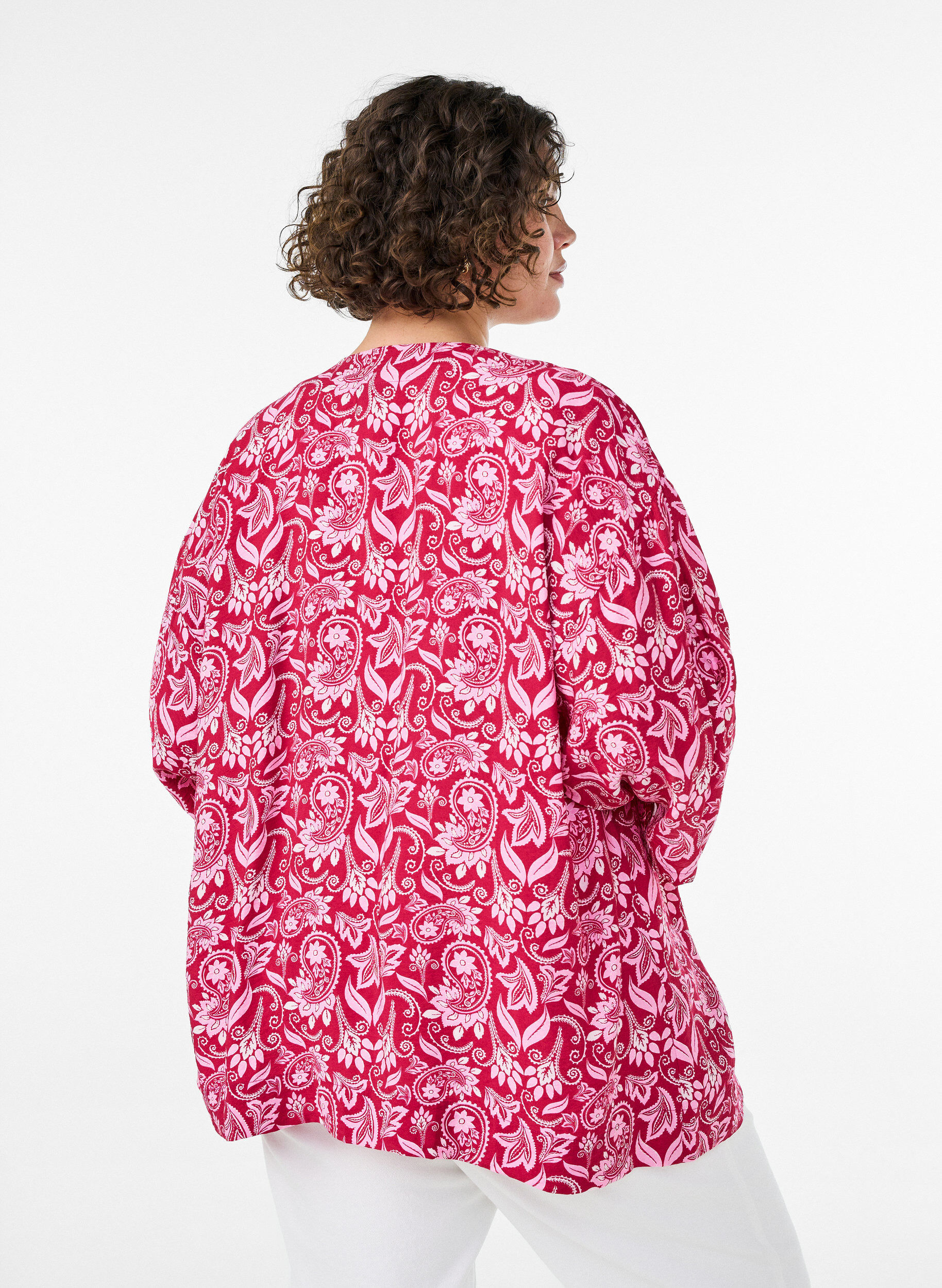 ZizziKort kimono i viskos med 3/4-&auml;rmar, Rosa, Model image number 2