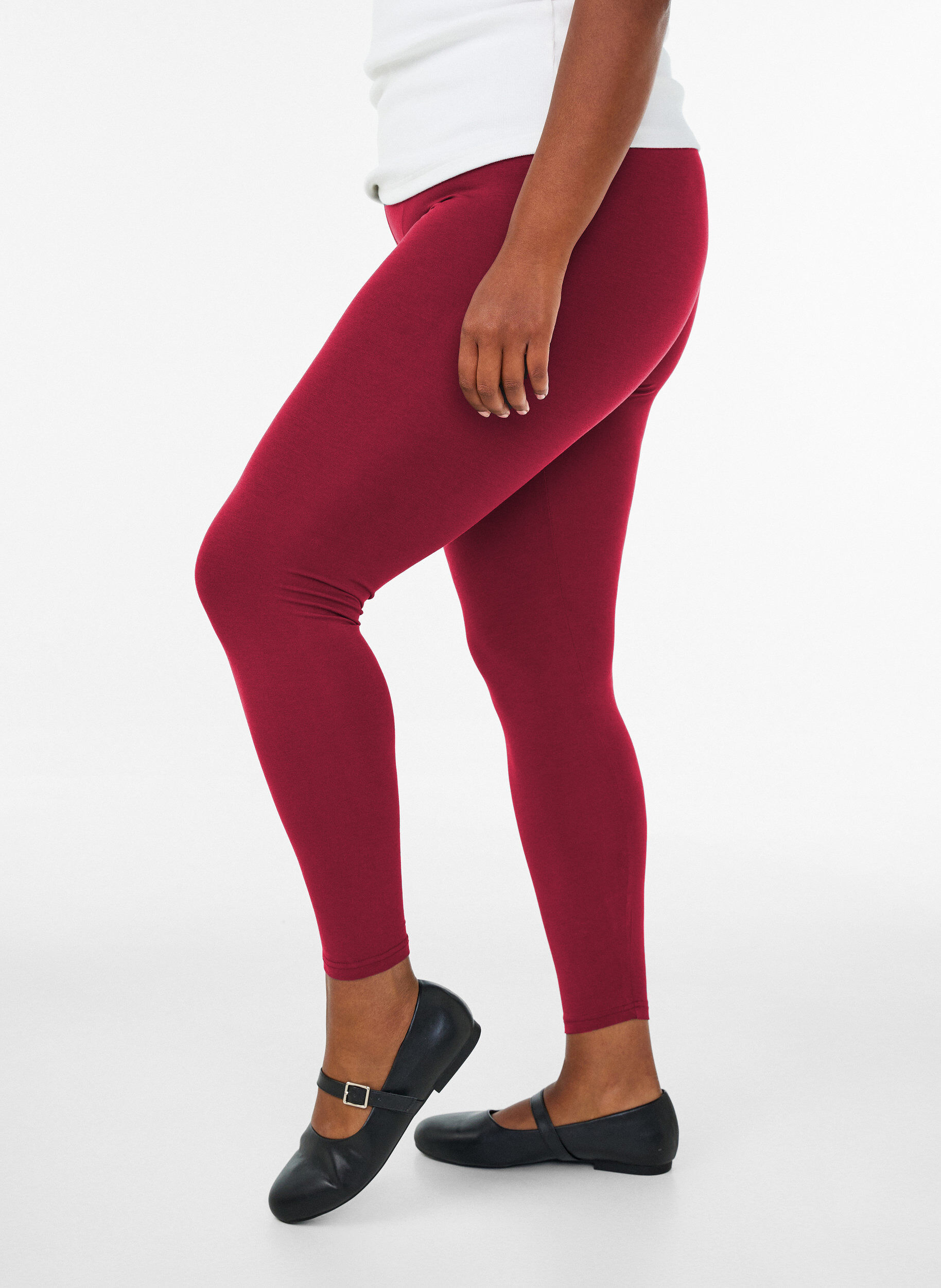 ZizziBasleggings i viskos, R&ouml;d, Model image number 0
