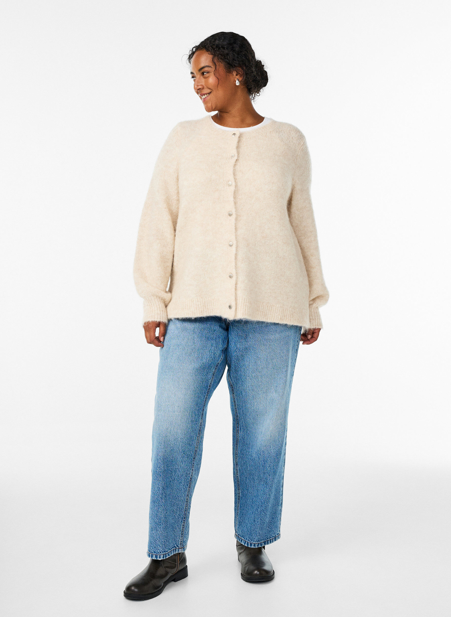 Zizzi Cardigan i ull och alpacka med dekorativa knappar, Beige, Model image number 1
