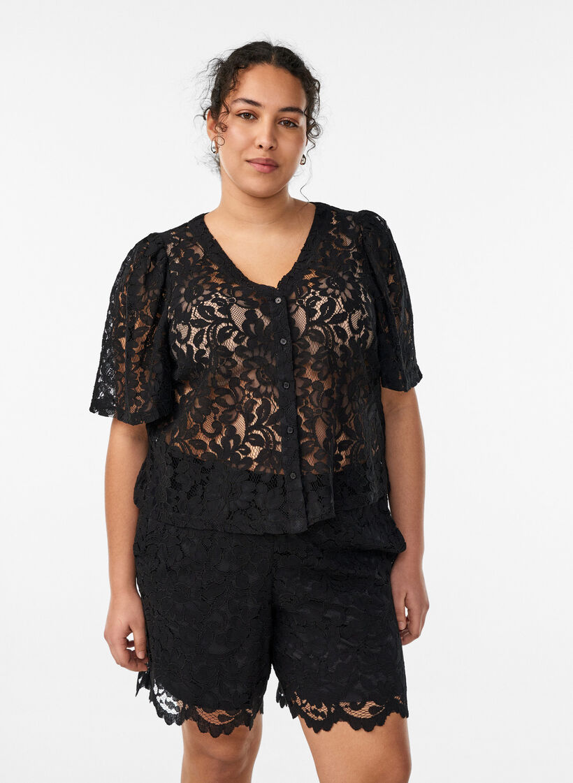 Spetsshorts med h&ouml;g midja och fickor, Svart, Model image number 0