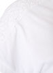 T-shirt i bomull med virkad detalj, Vit, Packshot image number 3