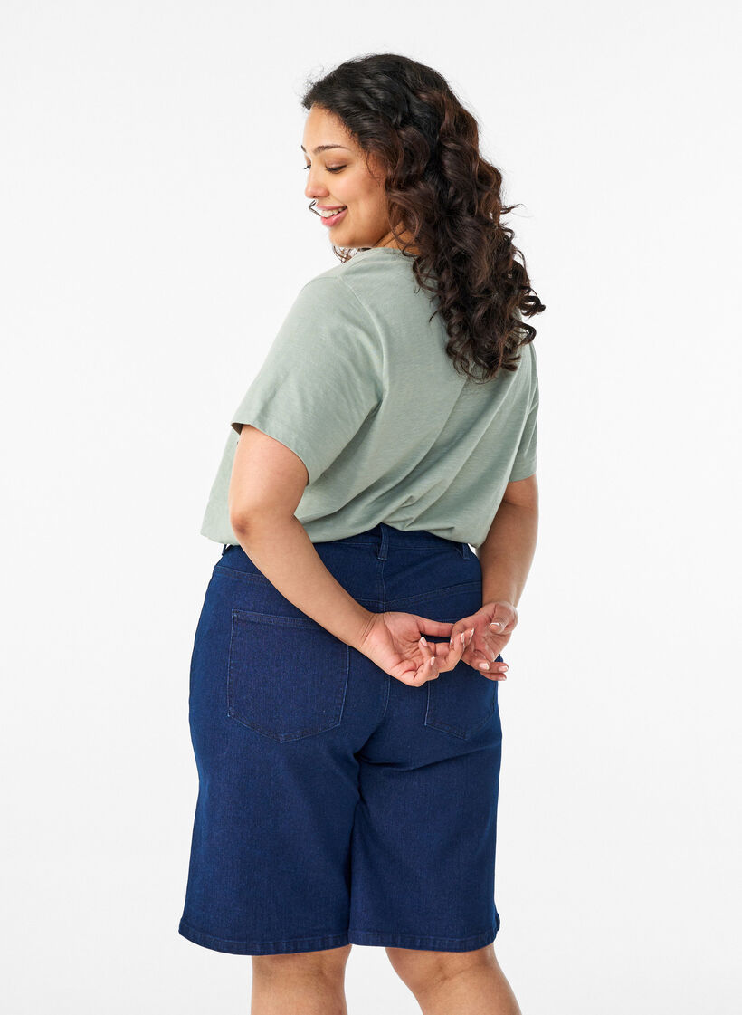 L&ouml;sa jeansshorts med h&ouml;g midja, Bl&aring;, Model image number 2