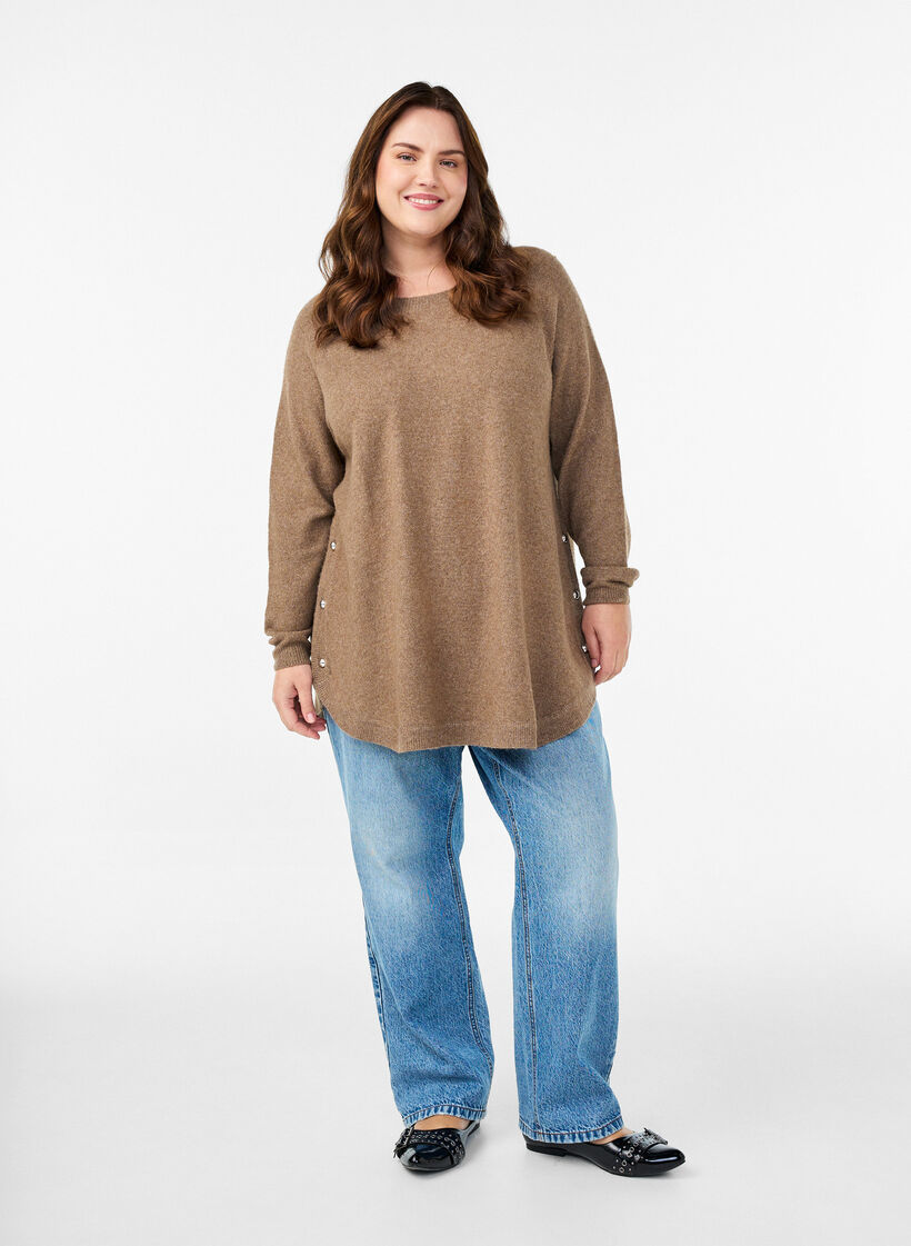 L&aring;ng stickad blus med kulknappar, Brun, Model image number 1