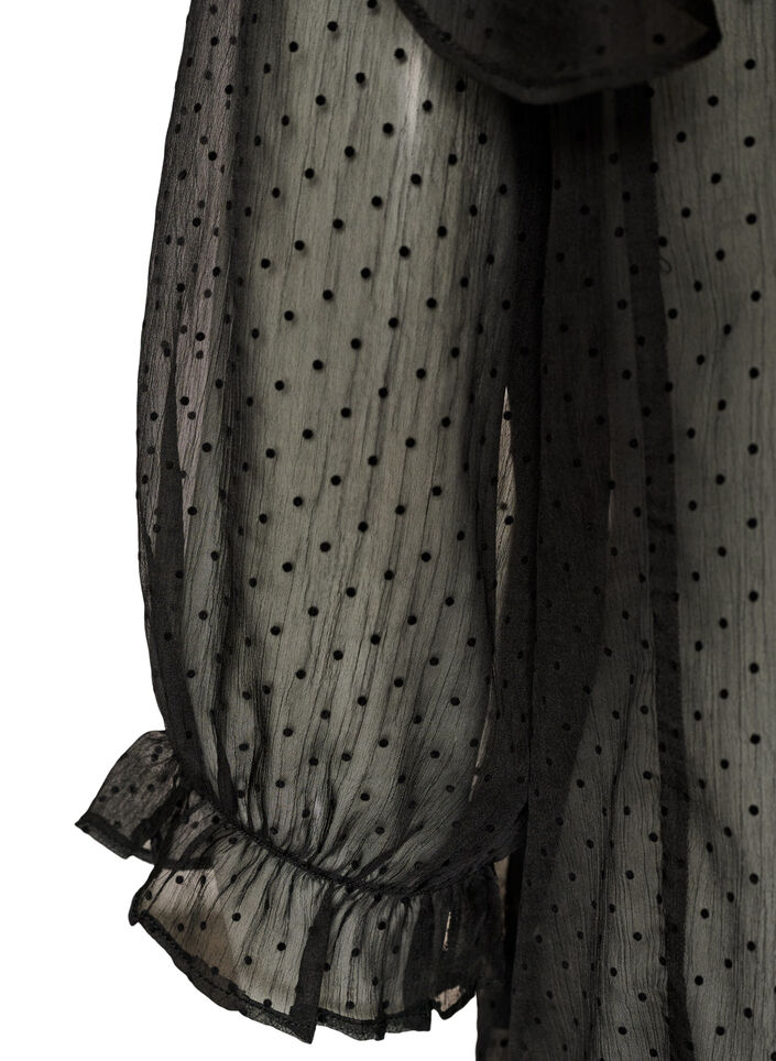 Transparent skjortblus med prickar och volangdetaljer, Svart, Packshot image number 3
