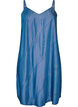Kl&auml;nning i denimlook i TENCEL&trade; Lyocell med axelband, Bl&aring;, Packshot image number 0