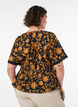 Blommig blus i bomull med knytning, Orange, Model image number 2