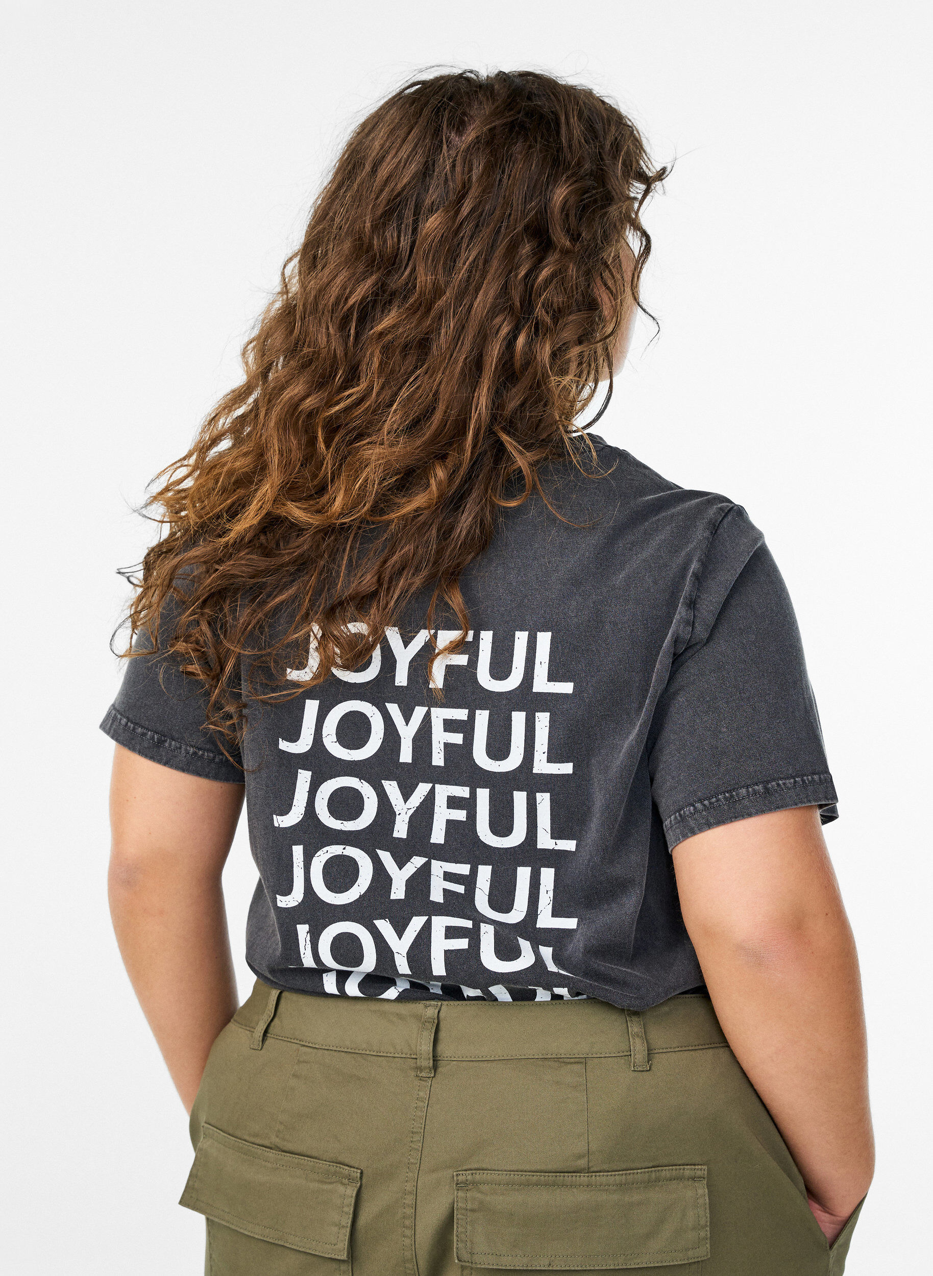 Zizzi T-shirt i ekologisk bomull med tryck p&aring; ryggen, Gr&aring;, Model image number 2