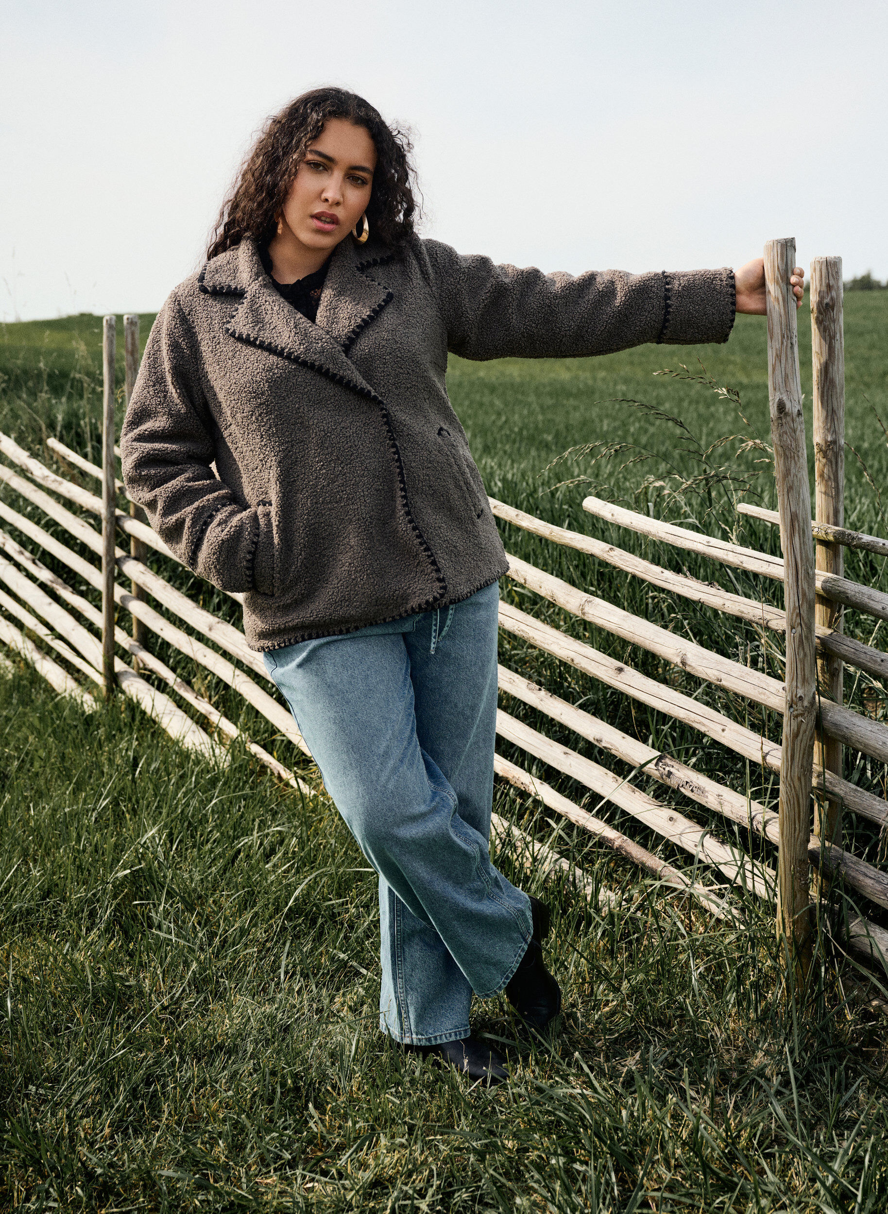 Zizzi Teddyjacka med kontrastdetaljer, Brun, Image image number 0