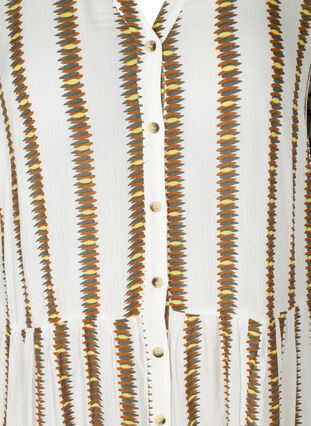 Randig viskosklänning med knappar framtill, White Comb, Packshot image number 2