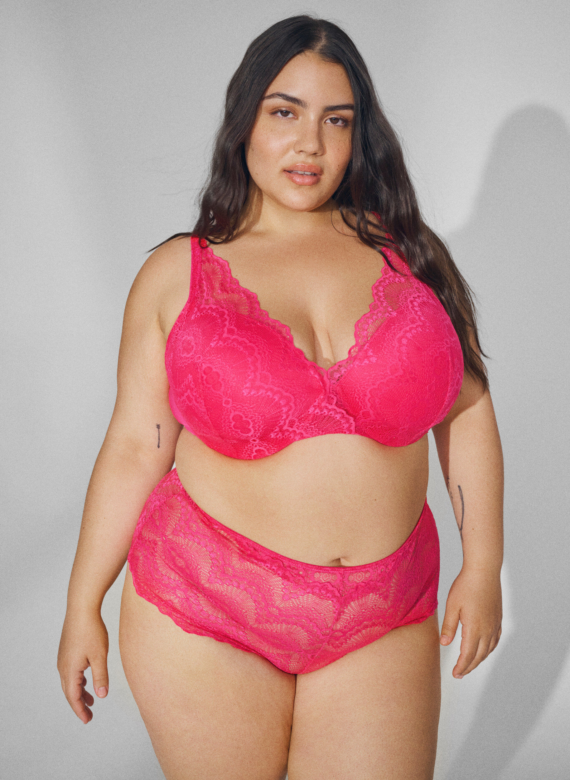 Zizzi 2 pack hipstertrosor i spetskvalitet, Love Potion/Black, Image image number 0