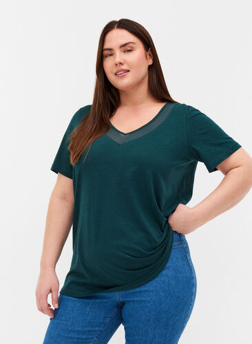 V-ringad t-shirt med meshdetaljer, Ponderosa Pine, Model image number 0
