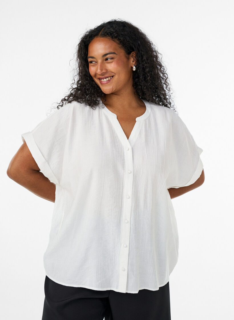 Blus i viskos med knappar och struktur, Vanilla, Model image number 0