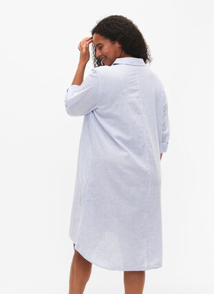 Randig klänning i bomull och linne, Blue Stripe, Model image number 1