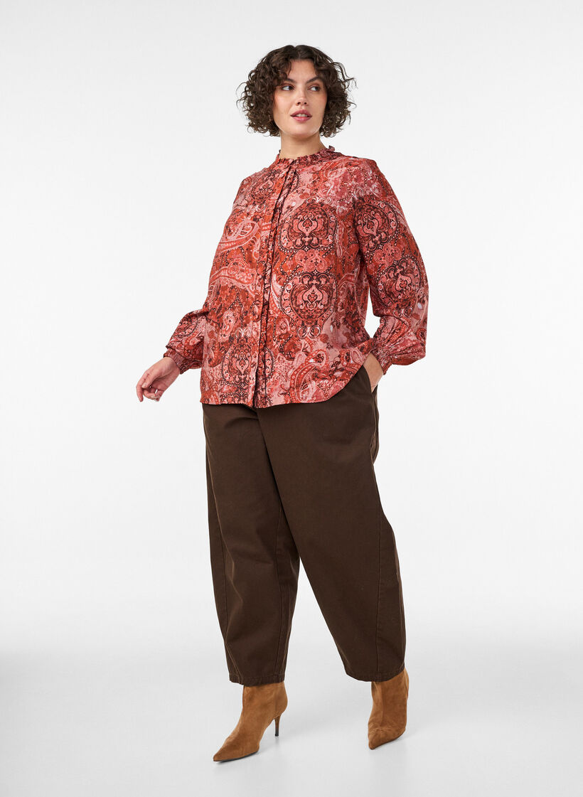 Blus i viskos med paisleym&ouml;nster och volanger, Orange, Model image number 1