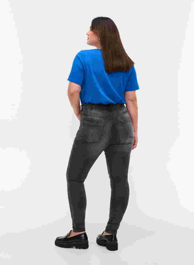 Super slim Amy jeans med hög midja, Dk Grey Denim, Model image number 2