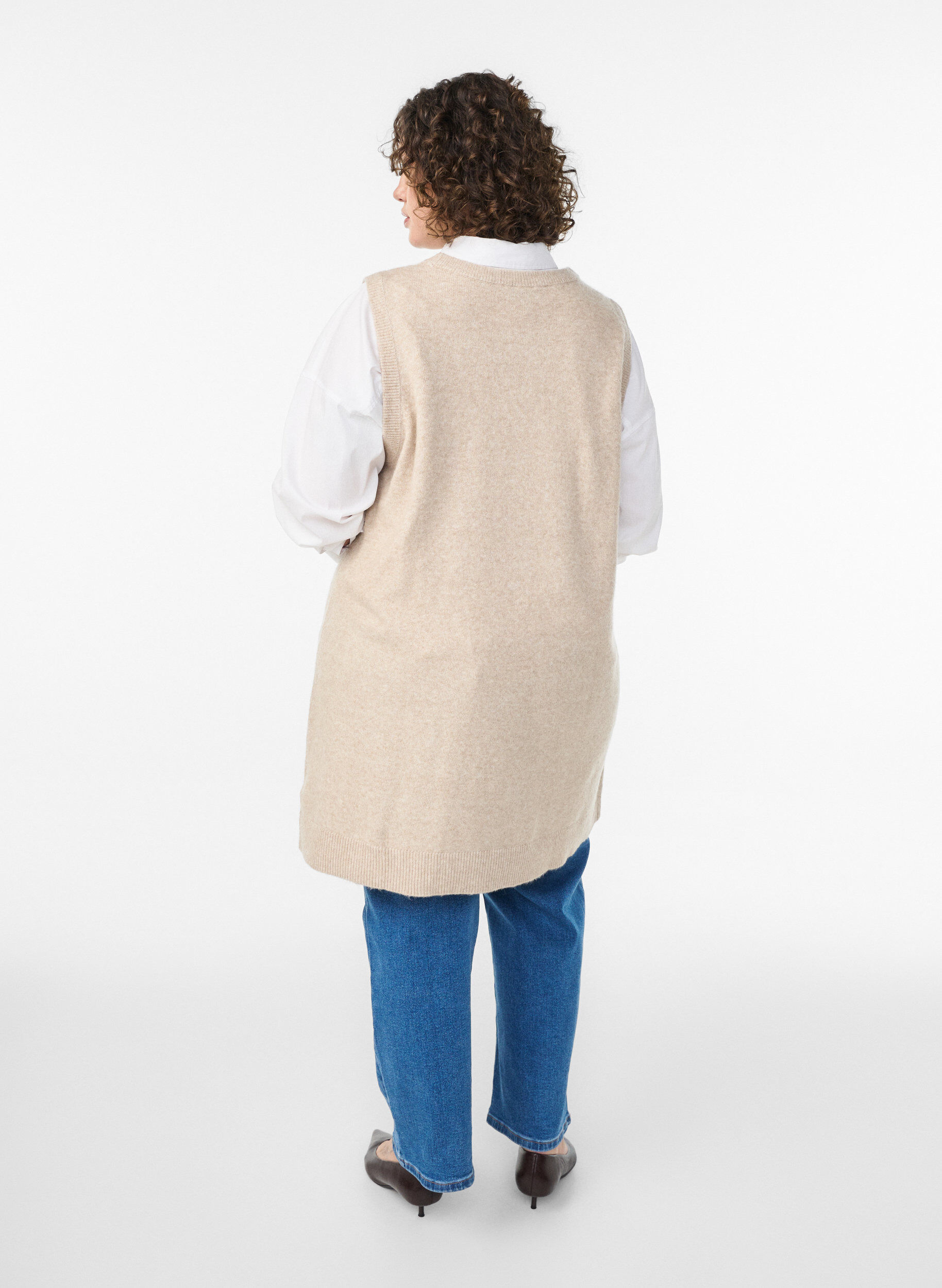 ZizziKort &auml;rml&ouml;s stickad kl&auml;nning, Beige, Model image number 2