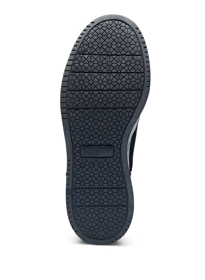 Kort stövel med bred passform i mocka, Black, Packshot image number 5