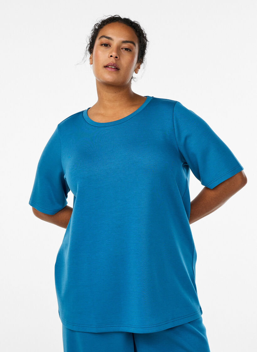 T-shirt i modalblandning, Bl&aring;, Model image number 0