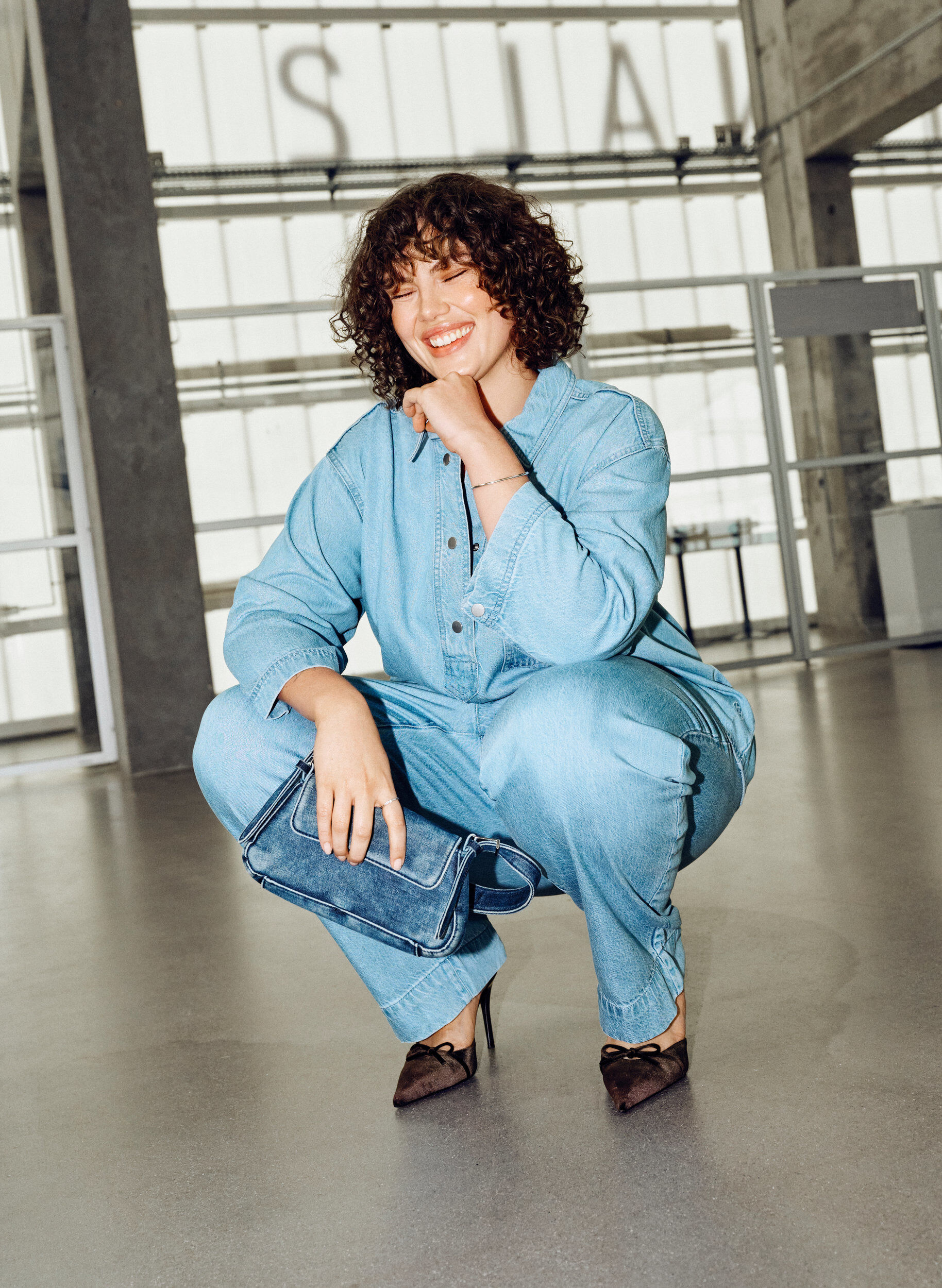 Zizzi L&ouml;s denimskjorta med 3/4-&auml;rmar, Bl&aring;, Image image number 0