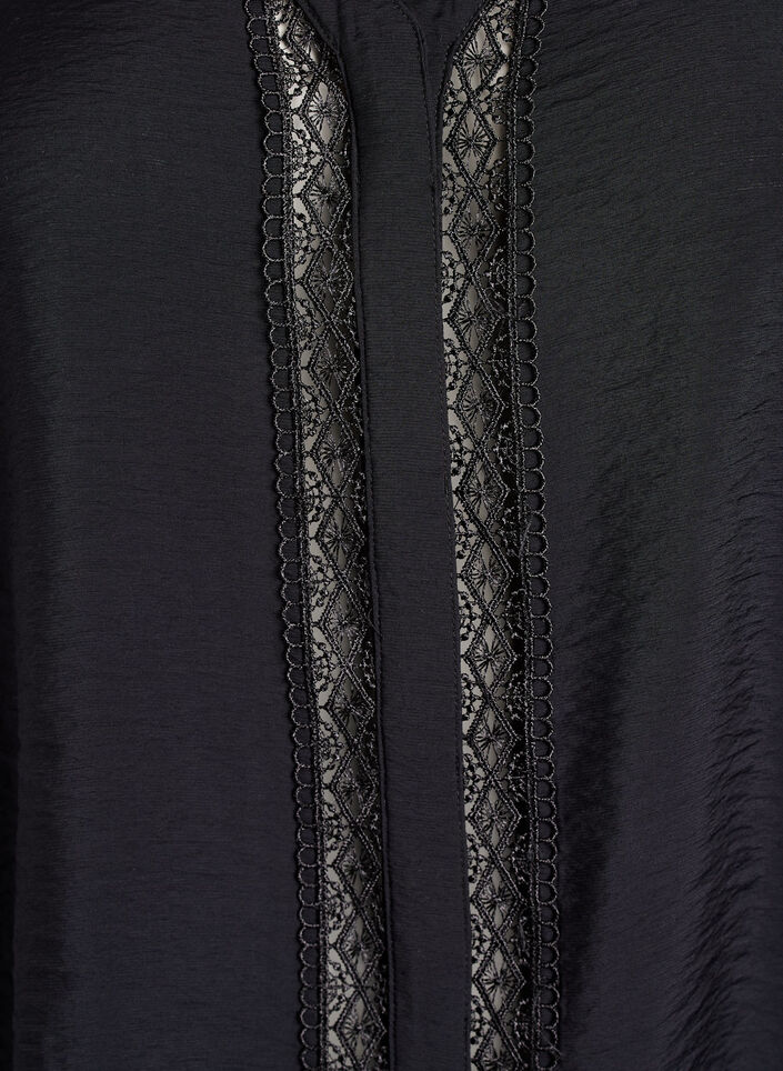 Blus med v-ringning och broderade band, Svart, Packshot image number 2
