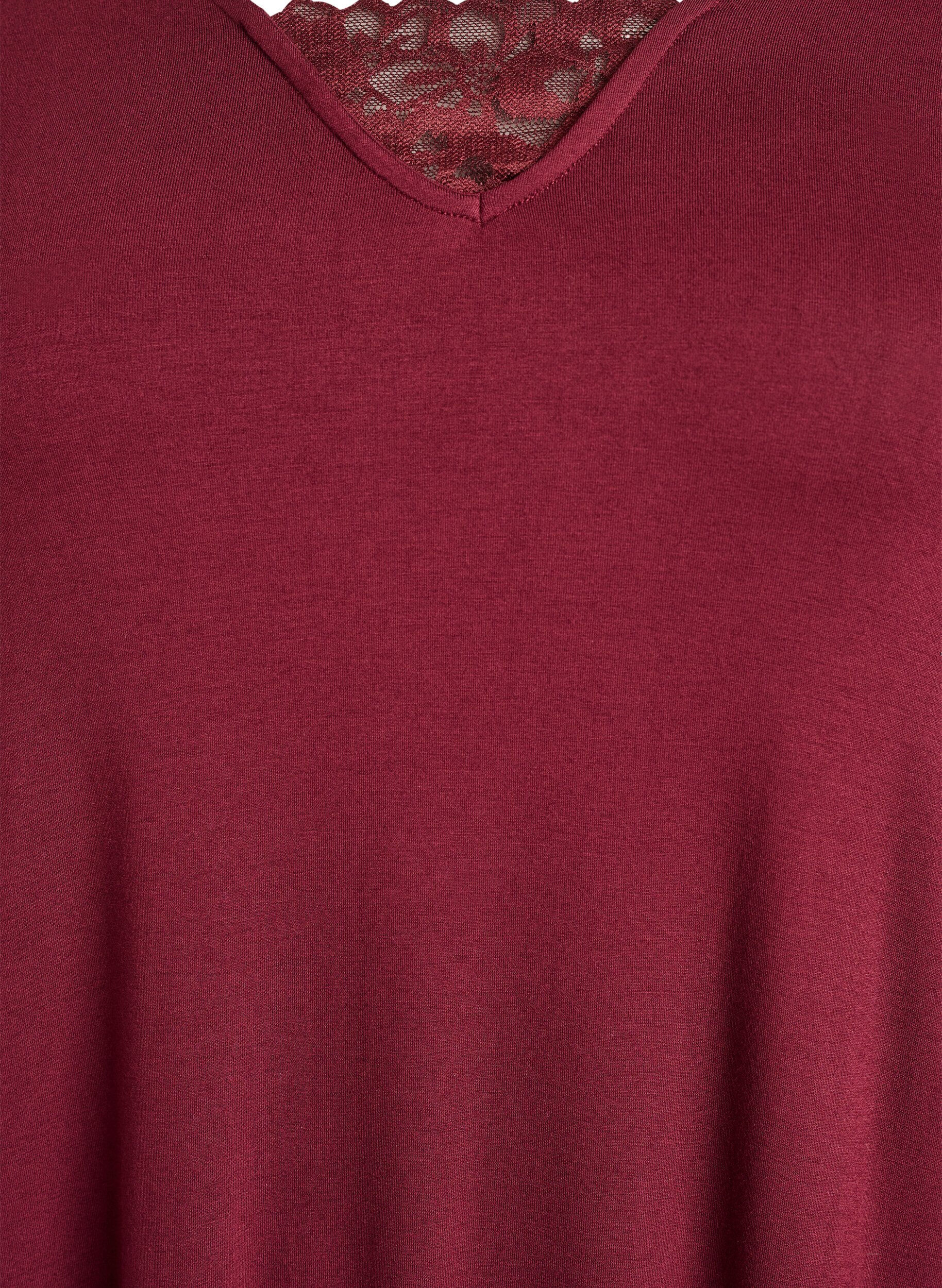 Zizzi L&aring;ng&auml;rmat nattlinne med spetsinf&auml;llning och v-ringning, R&ouml;d, Packshot image number 2