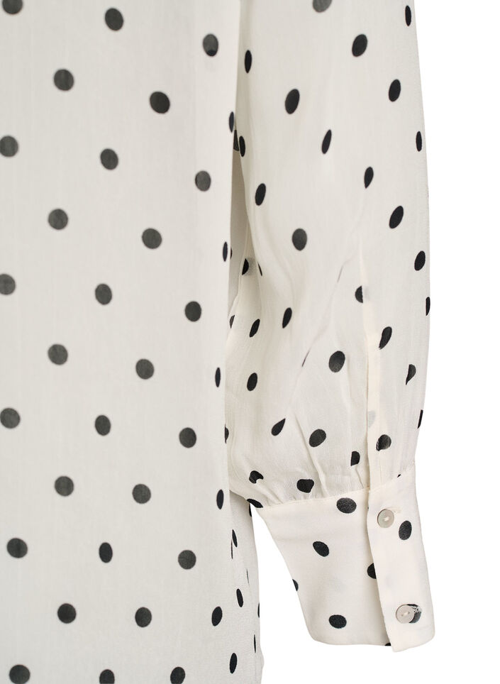 Blus i viskos med volangkrage, Vit, Packshot image number 3