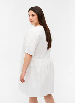 Skjortklänning i bomull med puffärmar, Bright White, Model image number 1