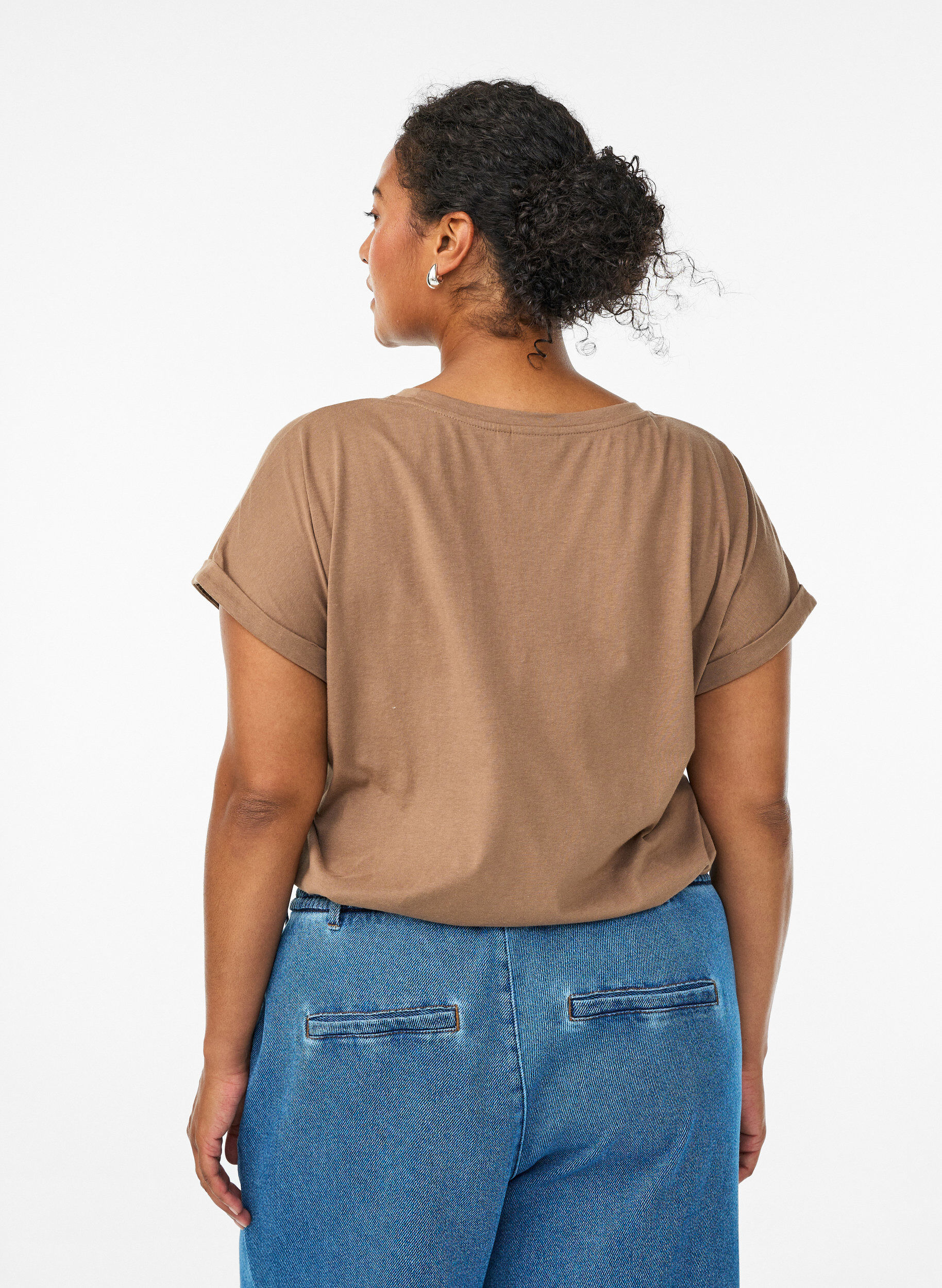 Zizzi Kort&auml;rmad t-shirt i bomullsmix, Brun, Model image number 2