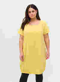 Kortärmad klänning i bomull, Goldfinch, Model