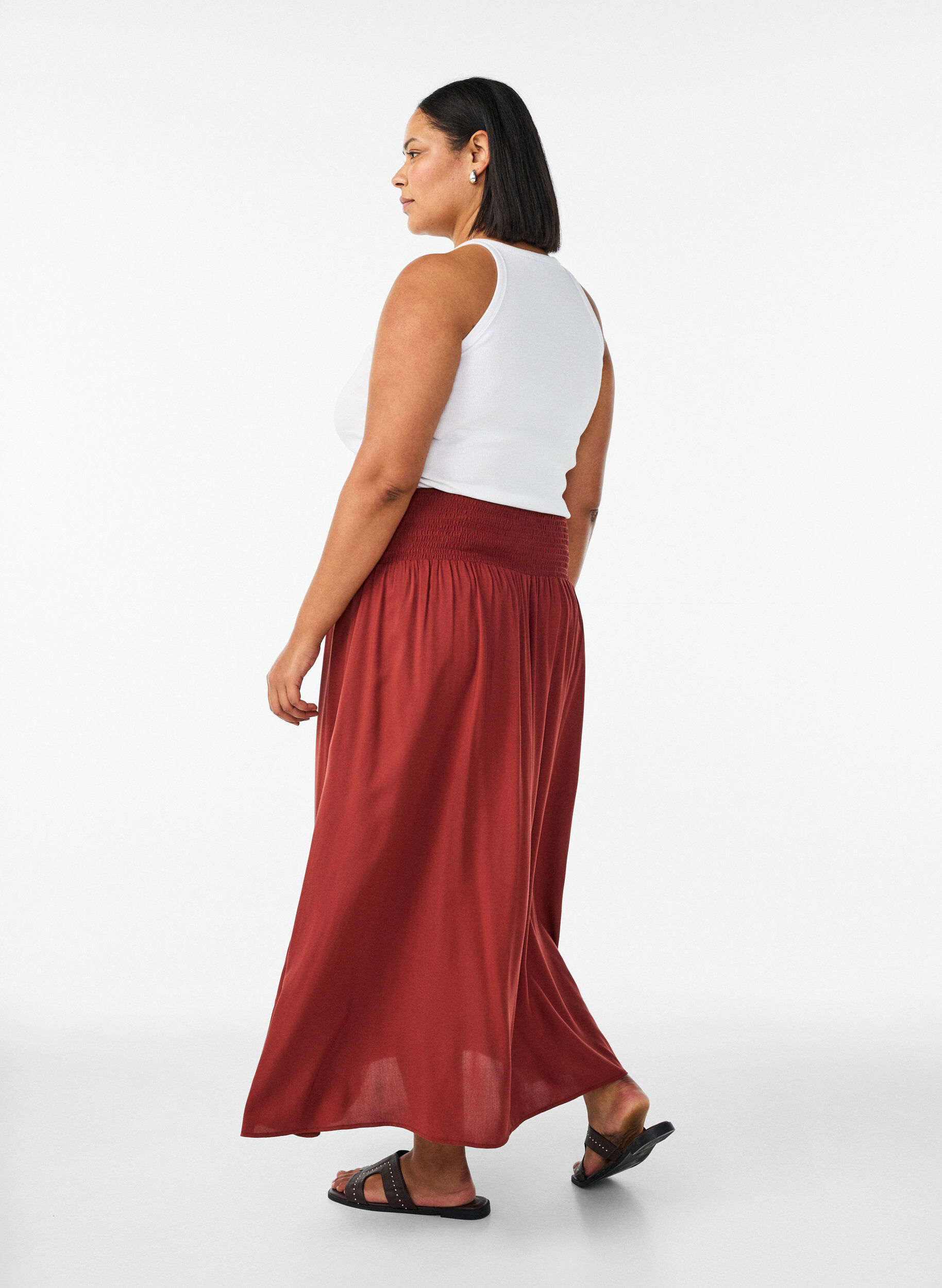 ZizziMaxikjol i viskos med smock, R&ouml;d, Model image number 1