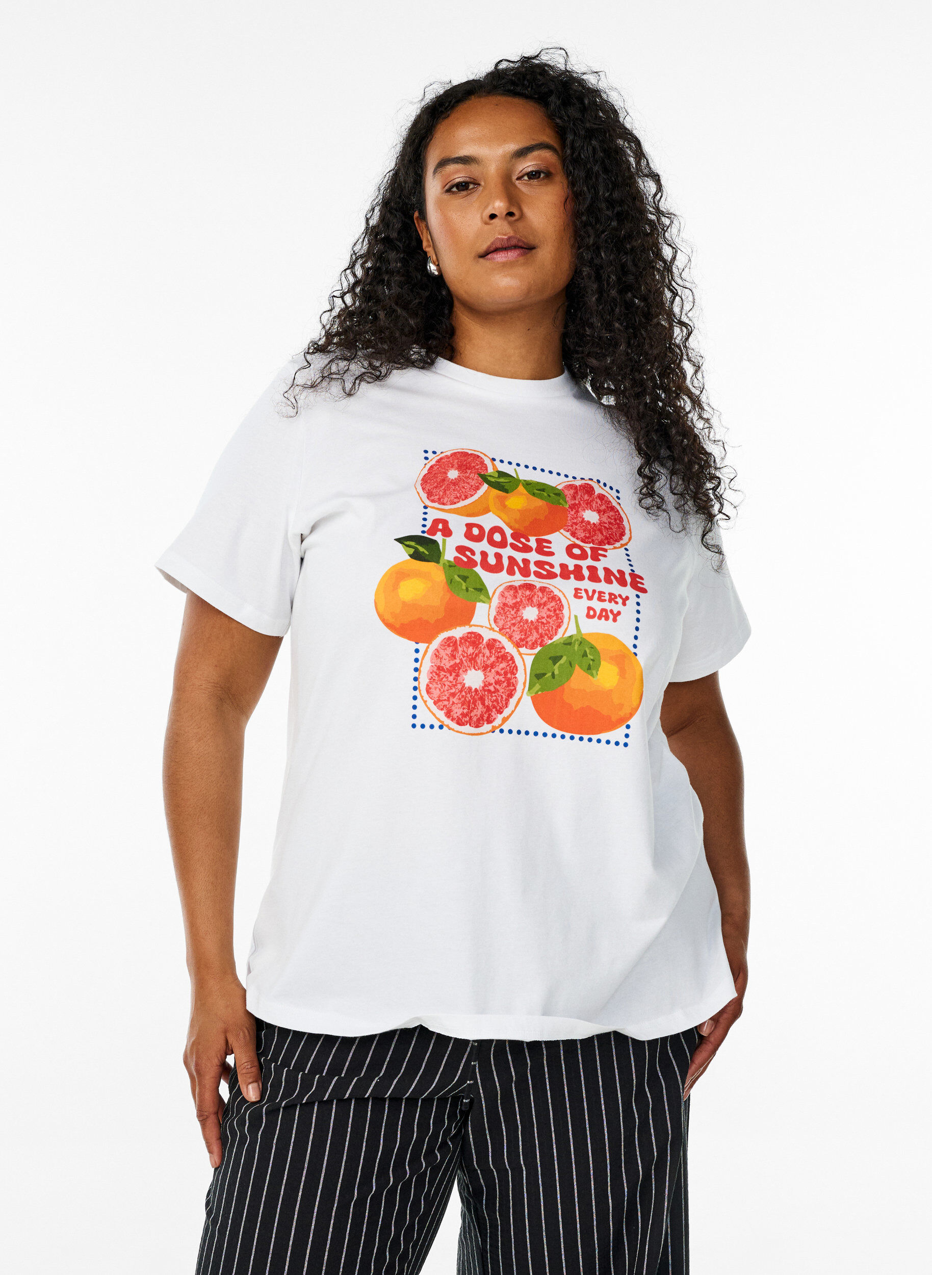 ZizziT-shirt i ekologisk bomull med citrusmotiv, Vit, Model image number 0