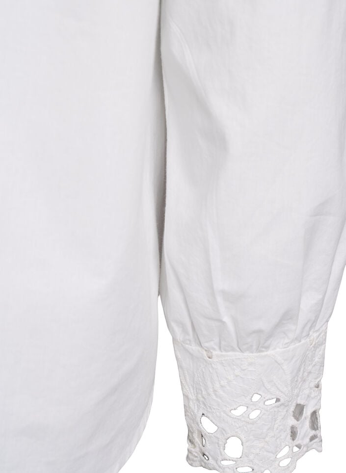 Blus med v-ringning och broderie anglaise-detaljer, Vit, Packshot