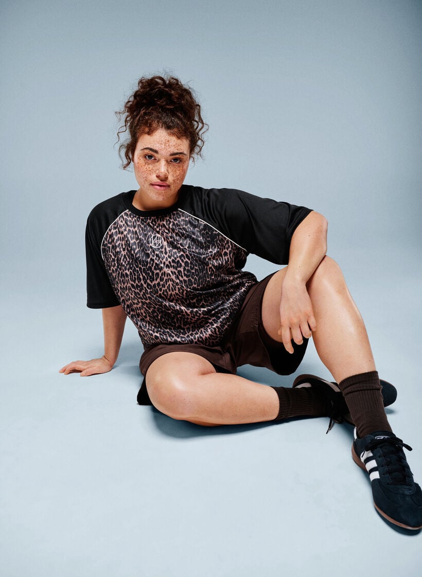 Tr&auml;ningsshorts med innershorts och en mobilficka, Brun, Image image number 0