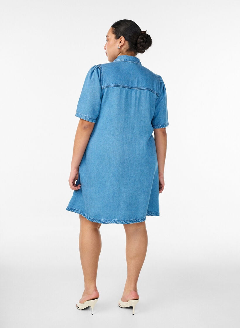 Jeanskl&auml;nning i lyocell med knappar och korta &auml;rmar, Bl&aring;, Model image number 2