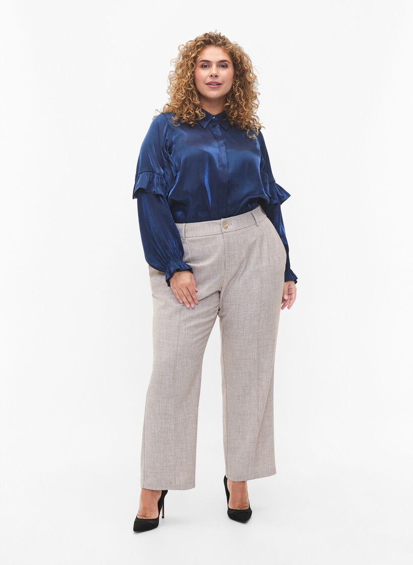 Viskosskjorta med volanger, Titan, Model image number 2