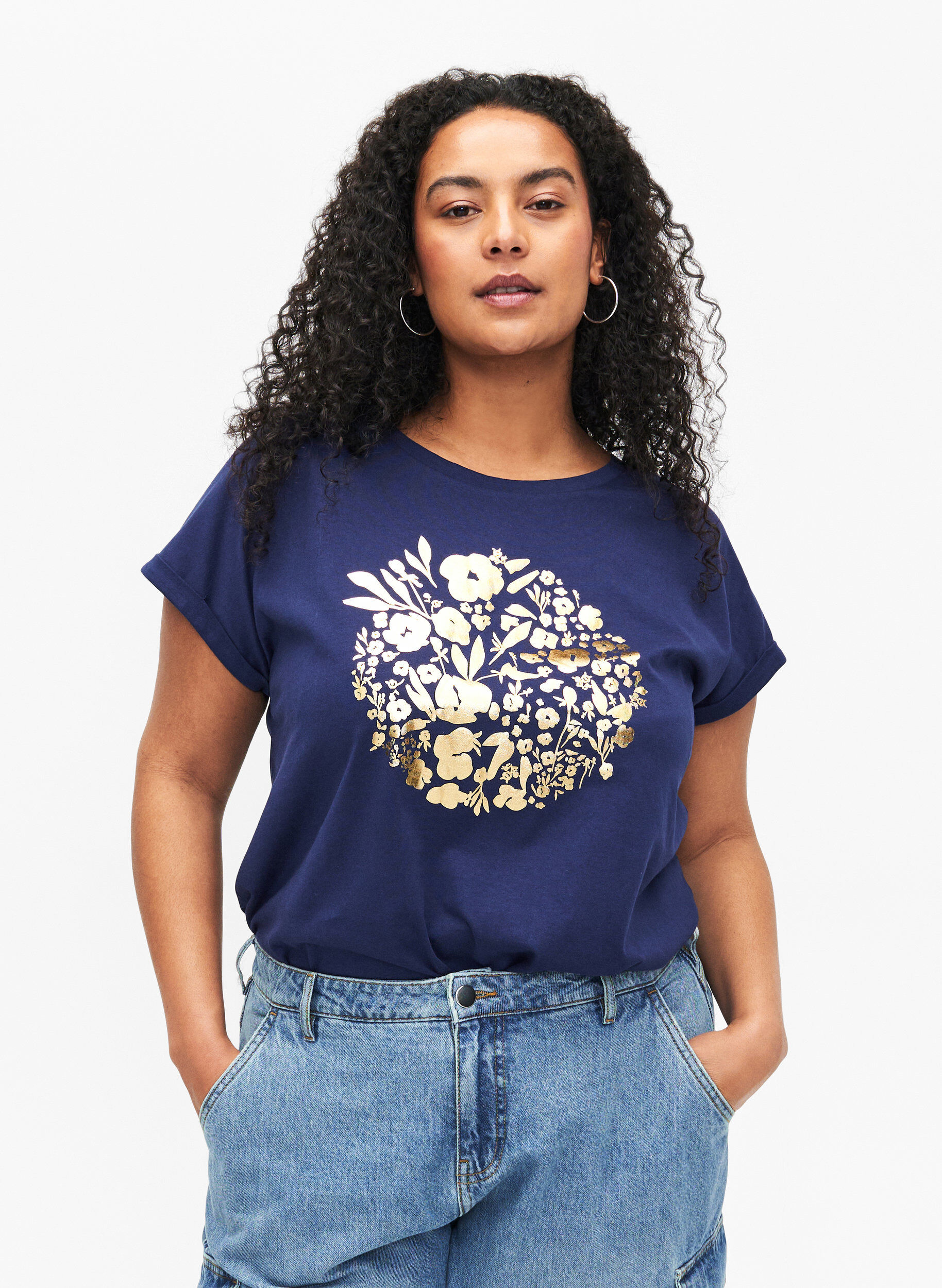 Zizzi T-shirt i ekologisk bomull med guldtryck, Med.Blue Gold Flower, Model image number 0