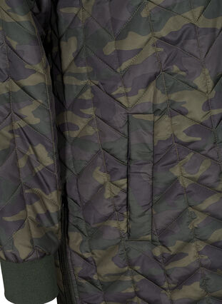 Quiltad jacka med mönster och knappar, Camou as sample, Packshot image number 3