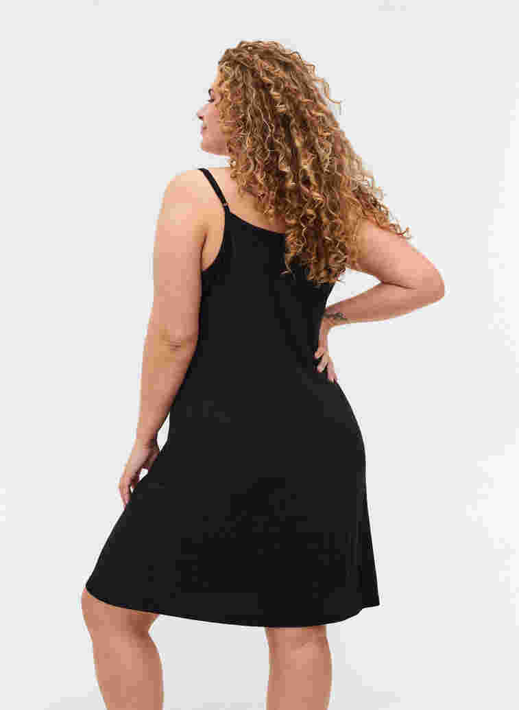 Enfärgad underklänning i viskos, Black, Model image number 1