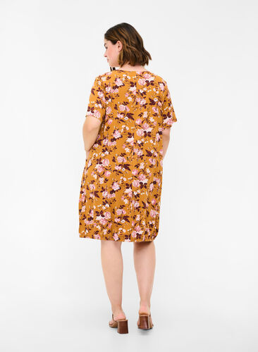 Kortärmad viskosklänning med mönster, Yellow Flower, Model image number 1