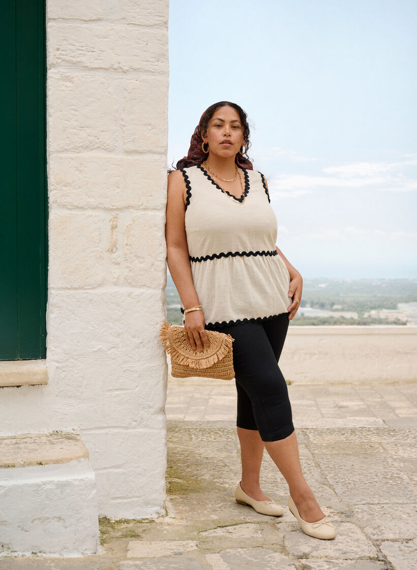 Amy caprijeans med h&ouml;g midja och super slim fit, Svart, Image image number 0