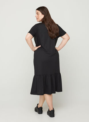 Midiklänning med korta ärmar och knappar, Black, Model image number 1