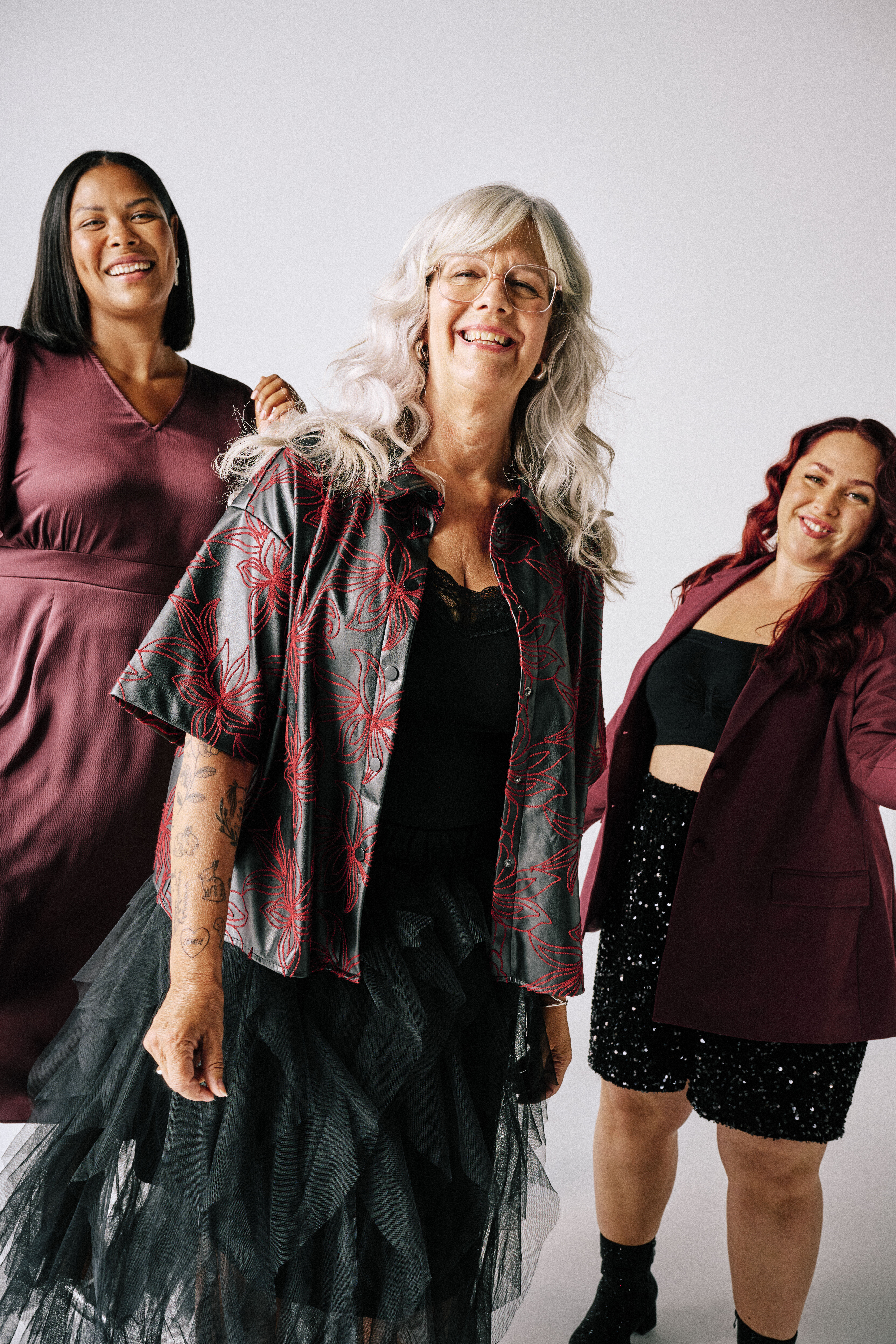 Zizzi Kl&auml;der med detaljer, , Model