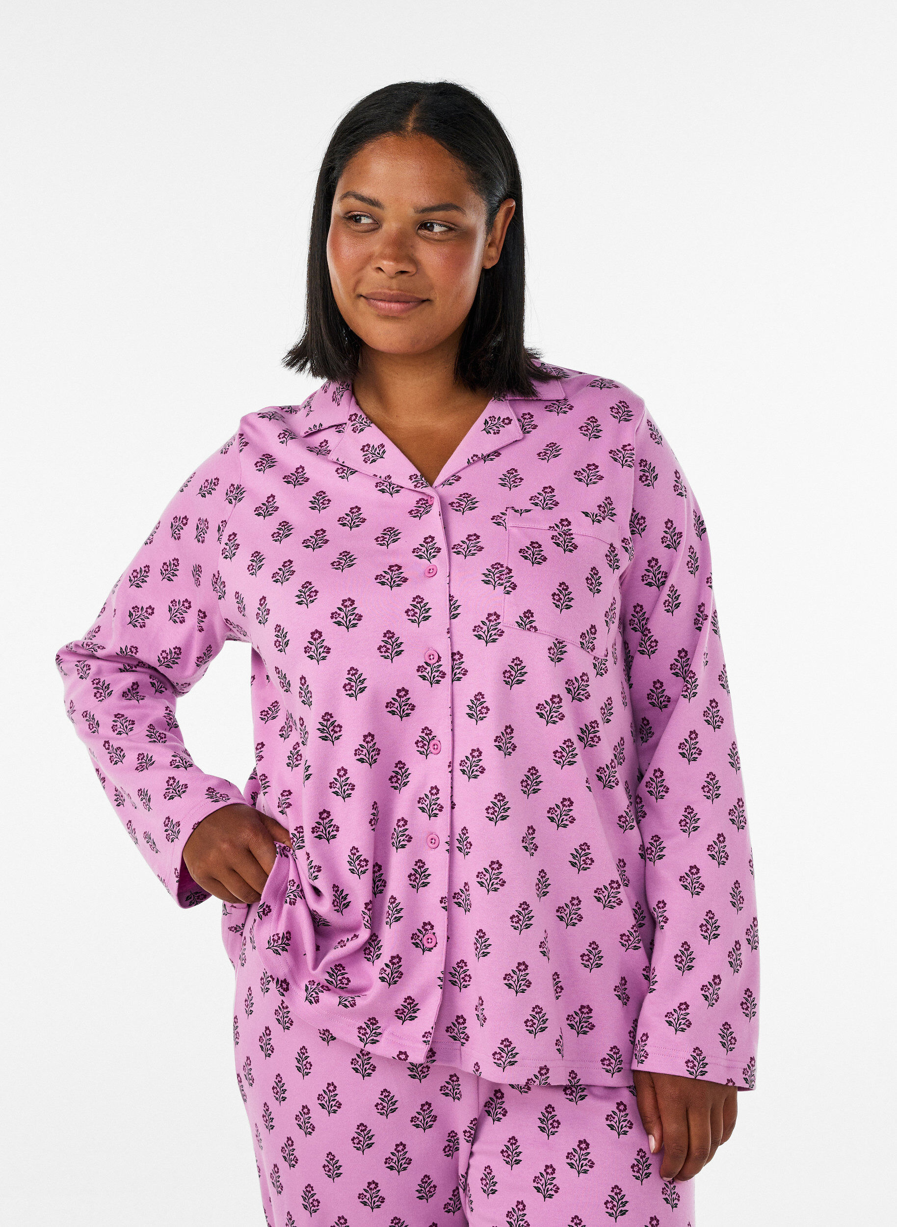 ZizziPyjamasskjorta i bomull med br&ouml;stficka, Rosa, Model image number 0