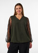 Blus med spets&auml;rmar i ballongmodell, Gr&ouml;n, Model image number 0