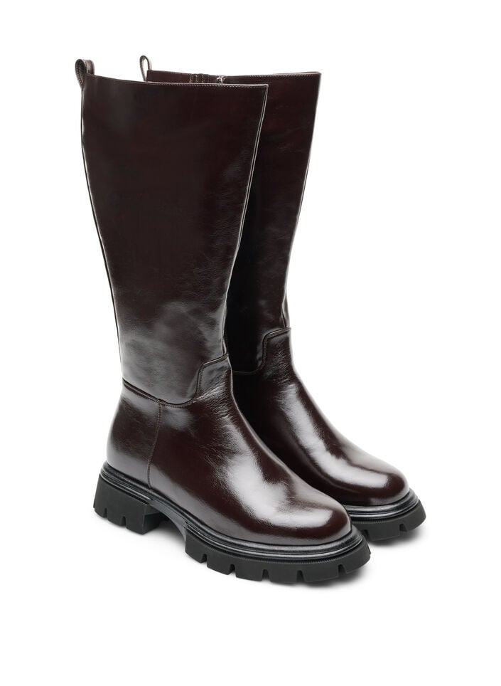 H&ouml;g st&ouml;vel med en l&auml;tt krackelerad look, Brun, Packshot